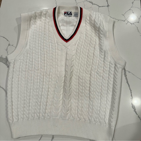 Men’s Vintage Fila Cable Knit Sweater Vest - Picture 7 of 10